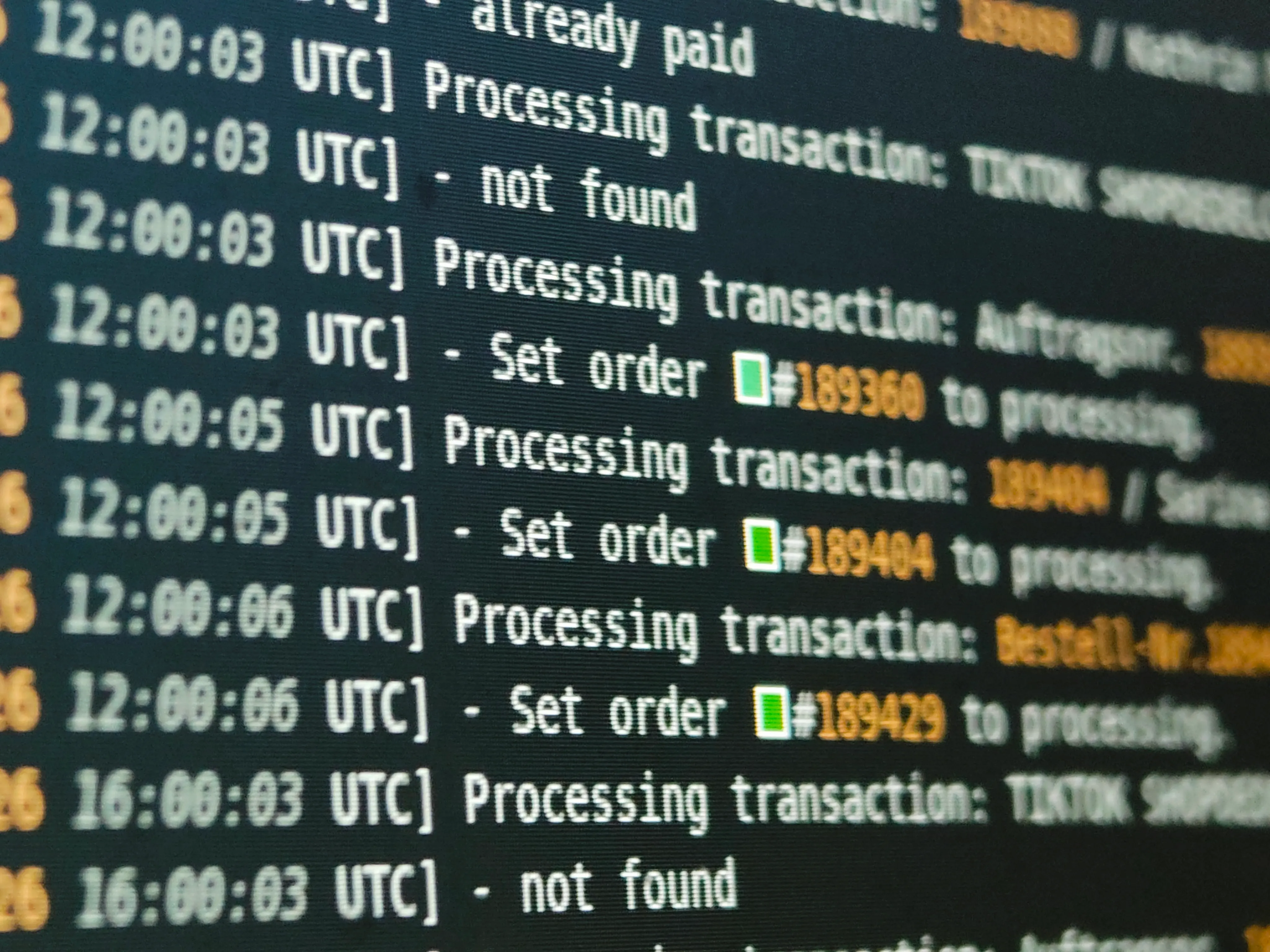 Professional office desk with laptop displaying automated payment matching dashboard, banking interface with transaction list, modern office environment, financial technology atmosphere, 16:11 aspect ratio, photorealistic